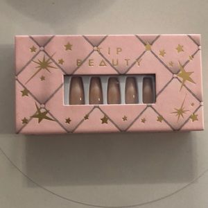 Tip beauty nails